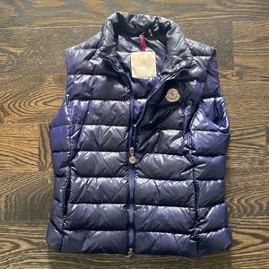 AUTHENTIC Navy moncler vest